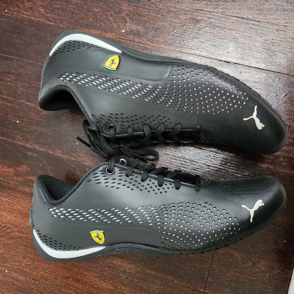 Puma sneakers